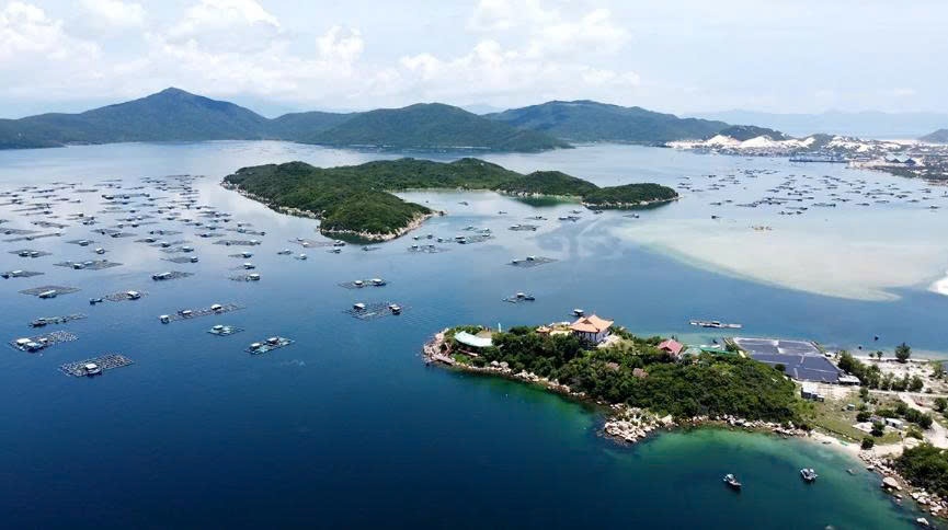 建筑和房地产新闻更新，7月2日：胡志明市超过100个项目符合免除建筑许可证的条件。