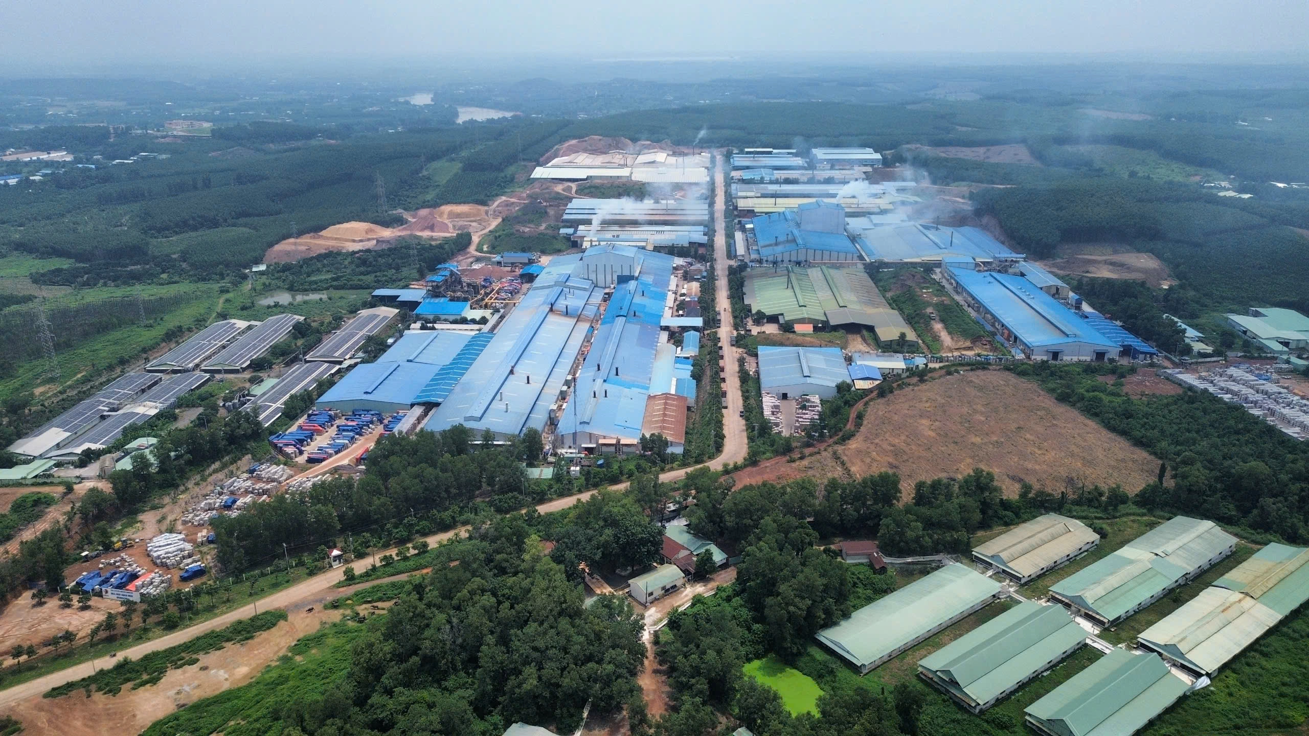 同奈省某工业园区的投资者被罚款近10亿越南盾。