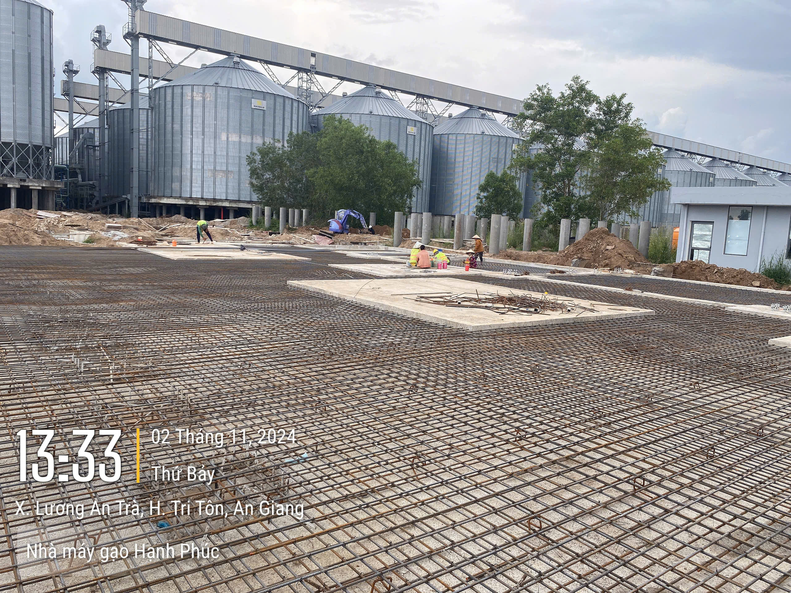 周清宁省高科技养猪场项目奠基仪式